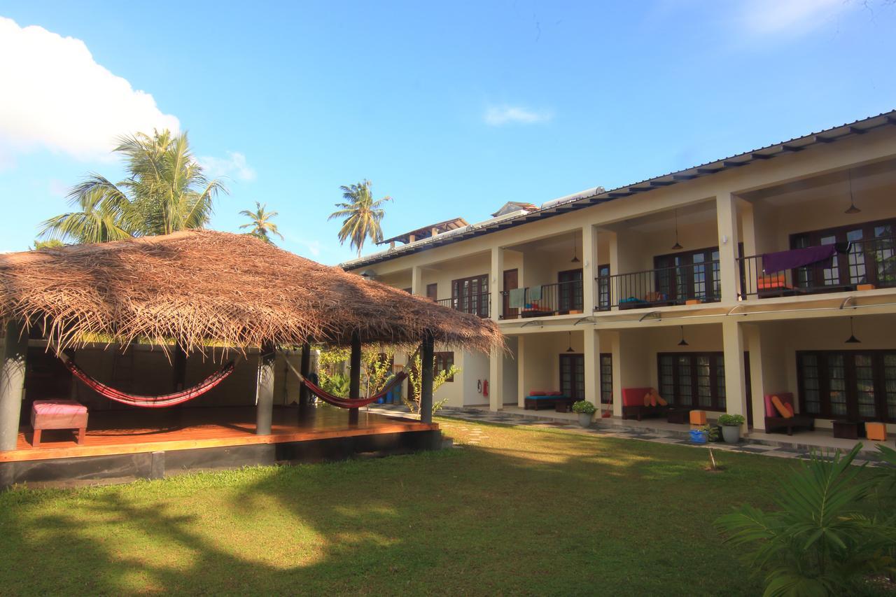 Jj'S Hostel Mirissa Extérieur photo